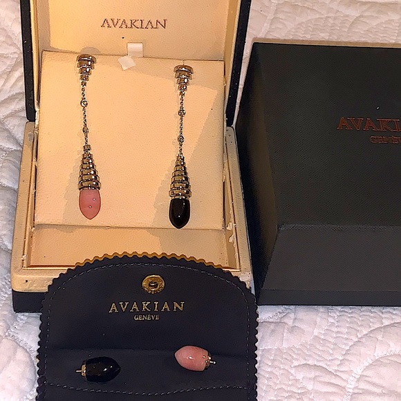 Xtra pics 18K Avakian Pink Opal & Onyx Earrings - Picture 16 of 16